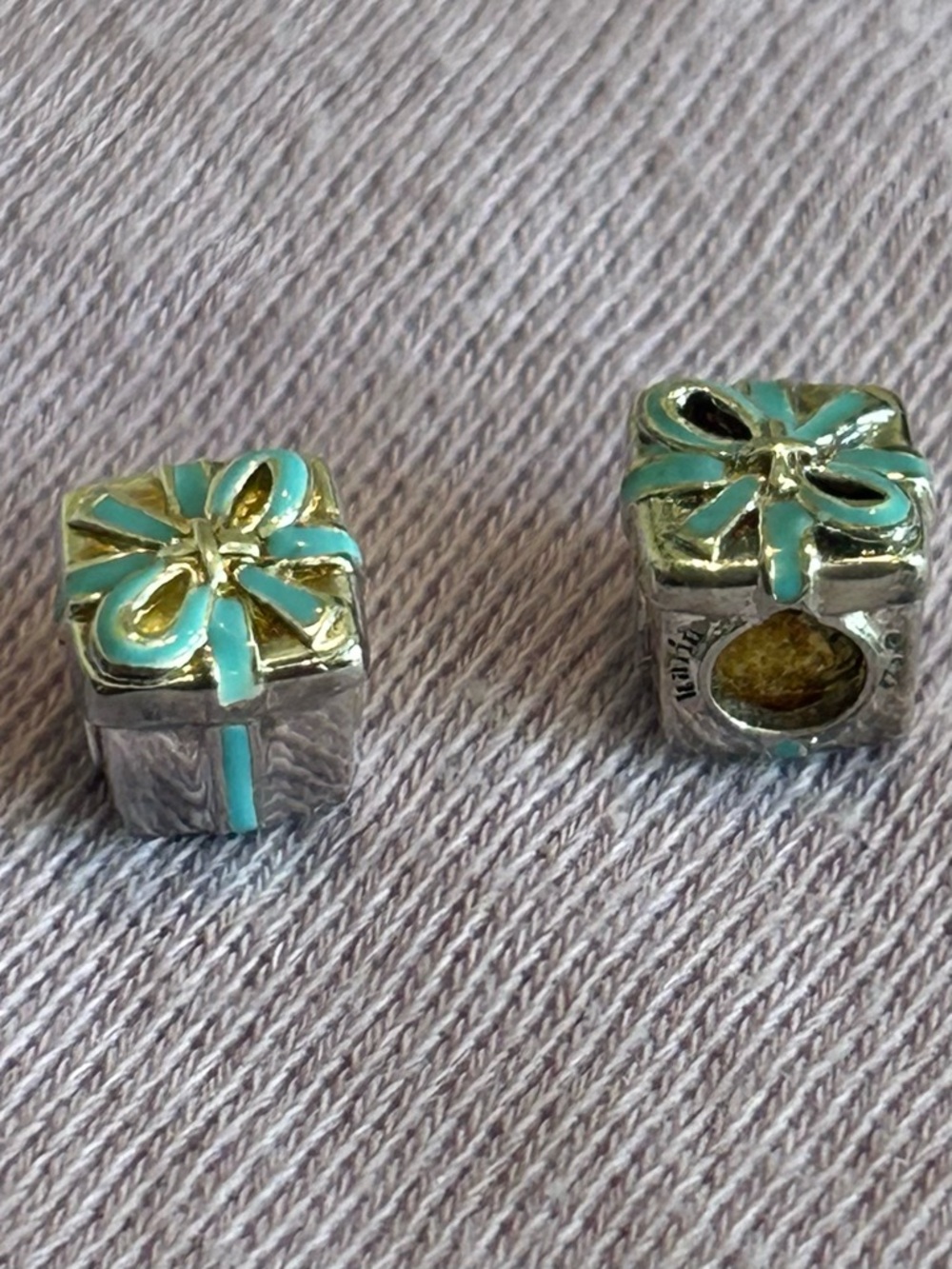 "Present" Charm - Sterling Silver & Blue (price for 1)